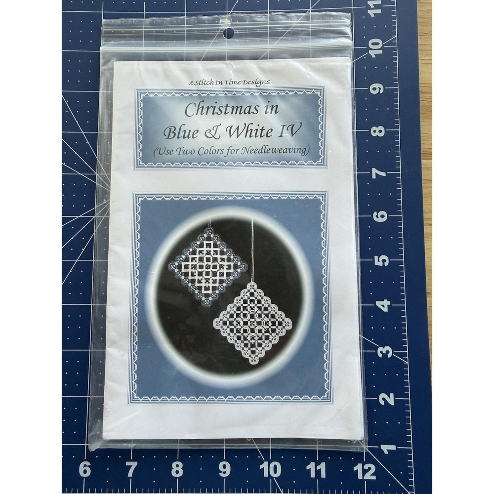 A Stitch In Time Christmas In‎ Blue & White IV Hardanger Ornaments Pattern